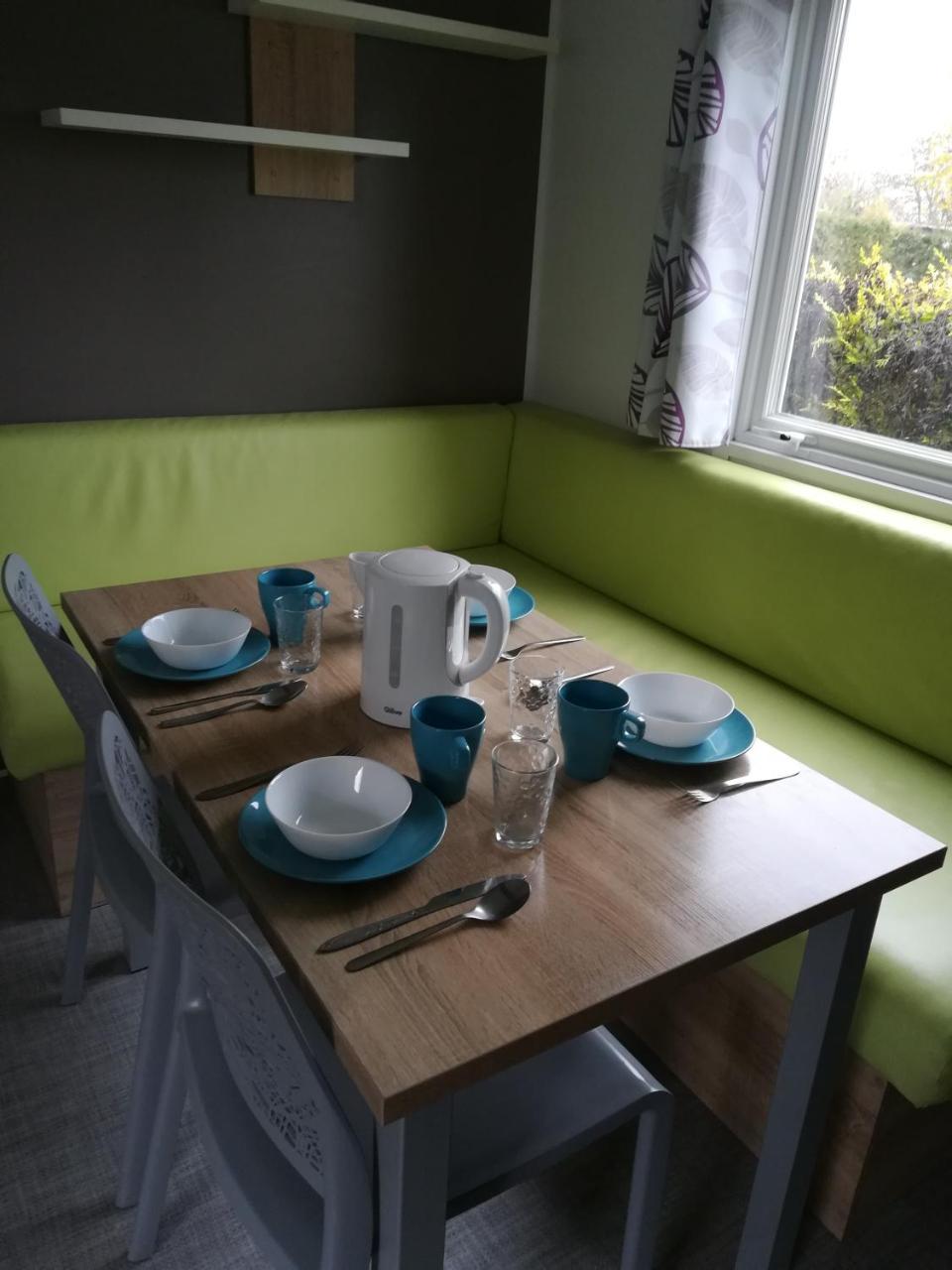 Camping Loisirs Des Groux Mousseaux-sur-Seine 외부 사진